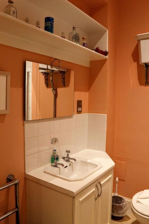 Traditional Georgian Flat In New Town EDI Kültér fotó